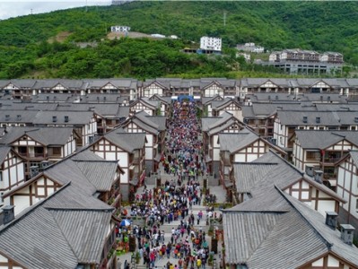 ​周二毛带你游武隆2日半自由自驾行